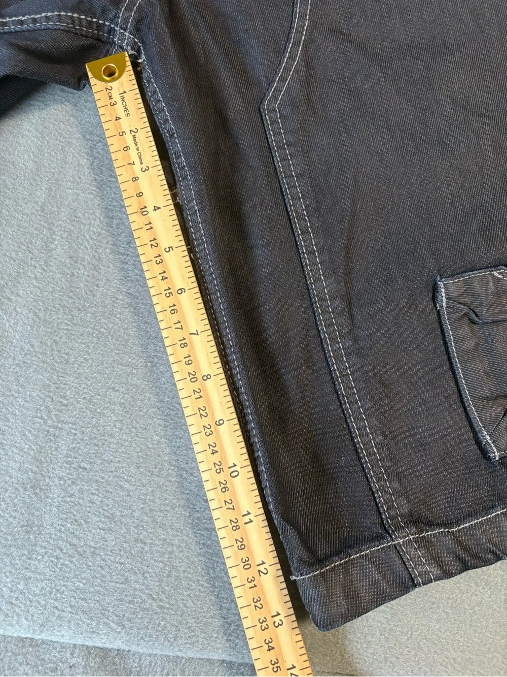 Men's Dark Charcoal Cargo Shorts with Utility Pockets
